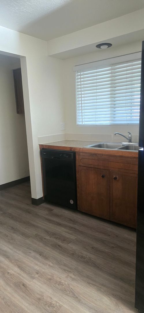 Foto del edificio - Super cute 3 bedroom, 2 bath Meridian duplex located within walking distance to Meridian Middle S...