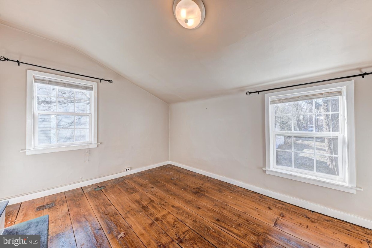 Foto principal - 90 Cottage St