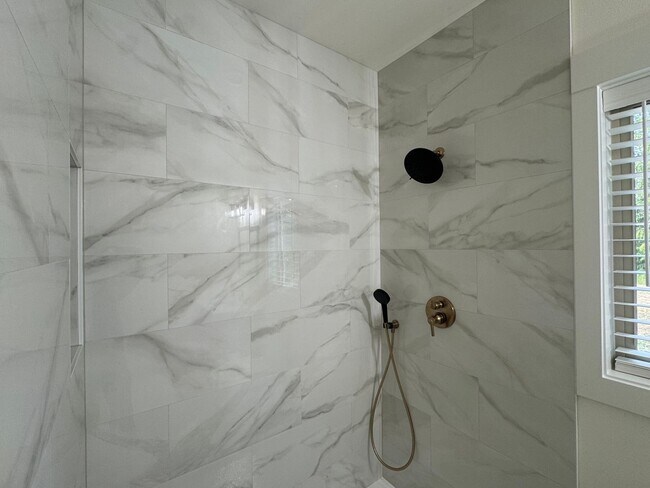 Foto del edificio - BRAND NEW 1 bedroom, 1 bath in Eaglemont
