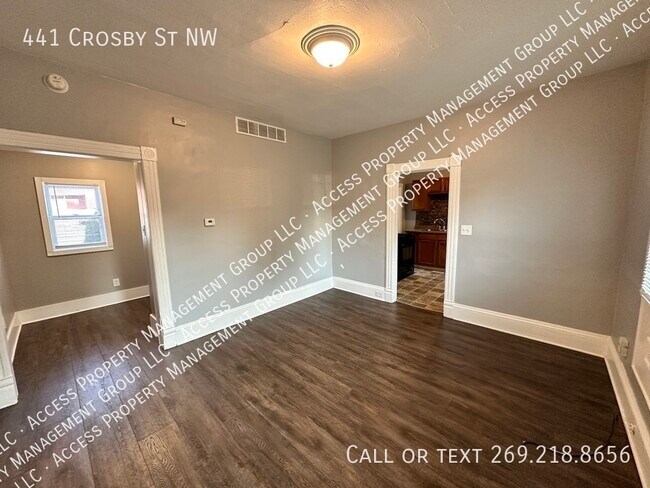 Foto del edificio - 441 Crosby St NW