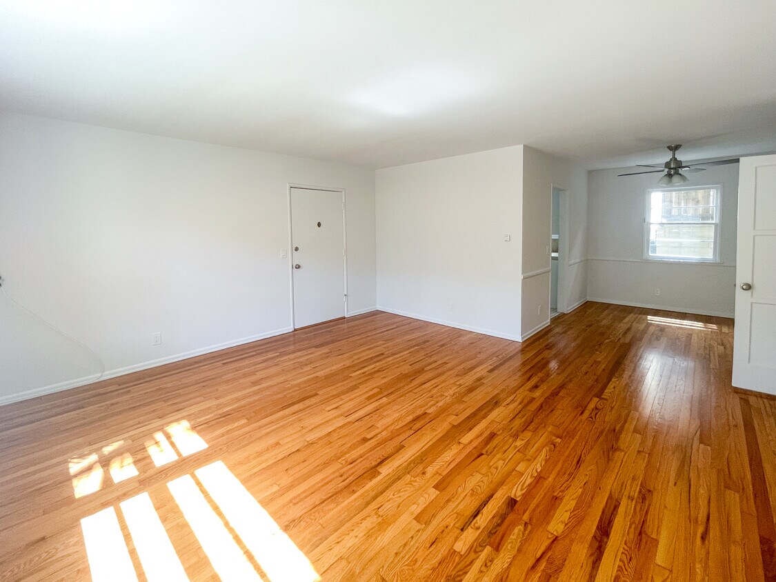 Foto principal - 1017 16th St