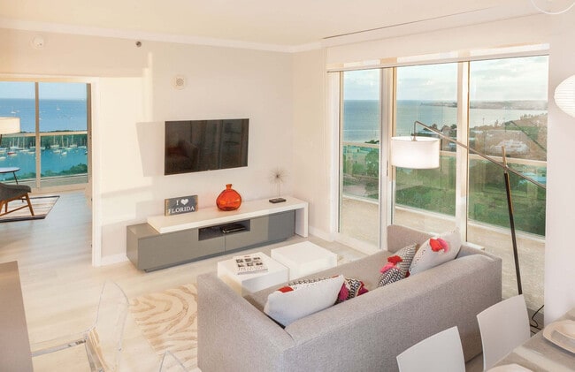 Building Photo - 2889 McFarlane Rd