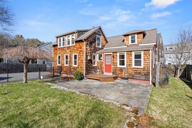 Building Photo - 14 Morse Ct