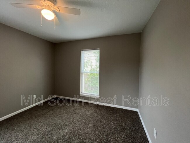 Foto del edificio - 2430 Vollintine Ave