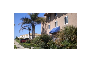 Building Photo - La Pacifica Apartments