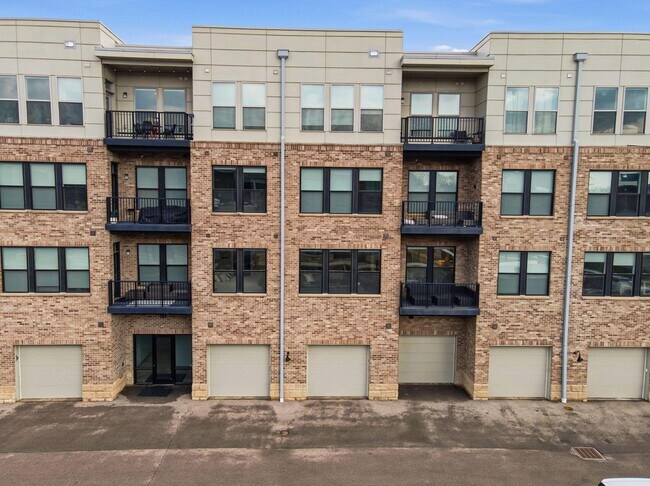 Foto del edificio - 751 N 6th St