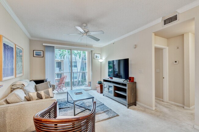 Building Photo - 1803 N Flagler Dr