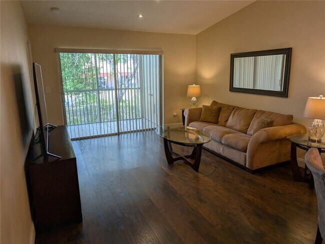 Foto del edificio - 3081 Holiday Springs Blvd