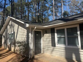 Building Photo - 1615 Cedar Shoals Dr