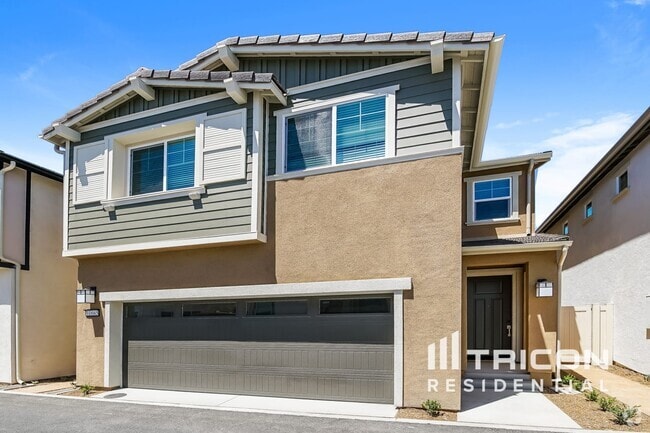 Building Photo - 31665 Luther Dr