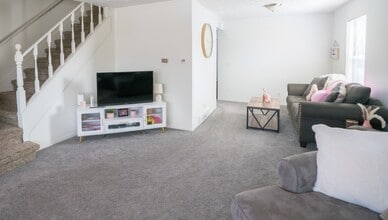 Building Photo - 716 Alton Rd