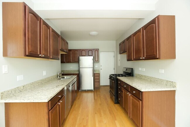 Foto del edificio - 734 W Aldine Ave
