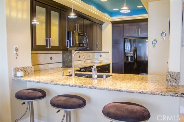 Foto del edificio - 200 Paris Ln