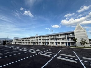 Building Photo - Parkview Village at Celebration