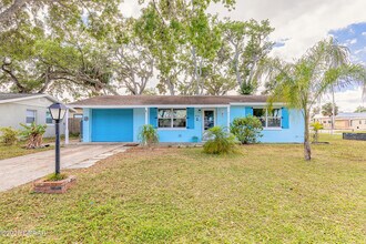 Building Photo - 5028 Palmetto St