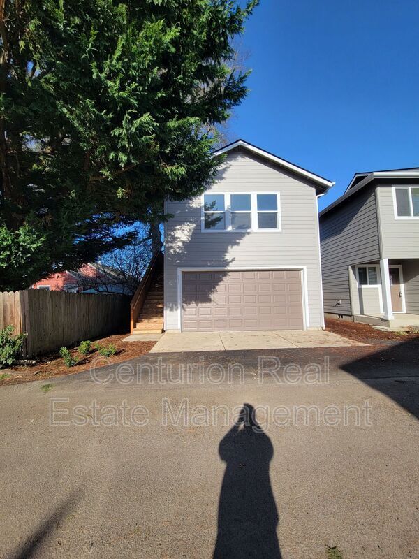 Foto del edificio - 815 SW 8th St