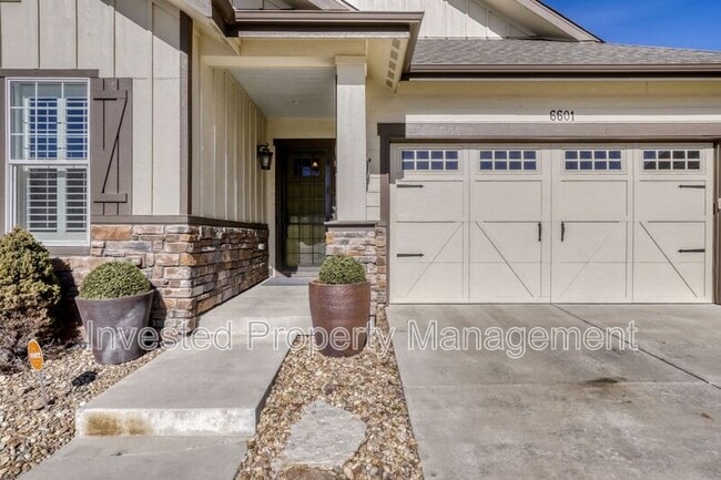 Building Photo - 6601 Pinery Villa Pl