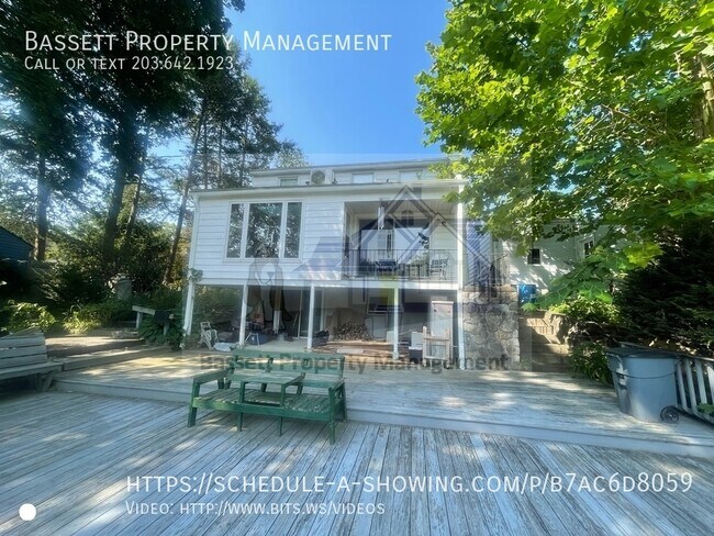 Building Photo - 130 Huntington St