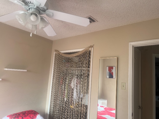 Building Photo - 11606 Pearwood Pl