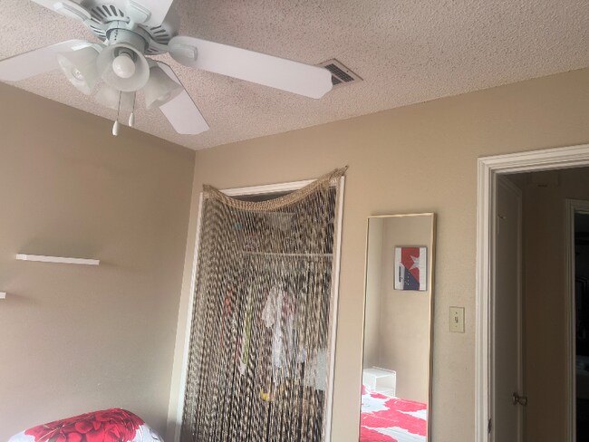 Foto del edificio - 11606 Pearwood Pl