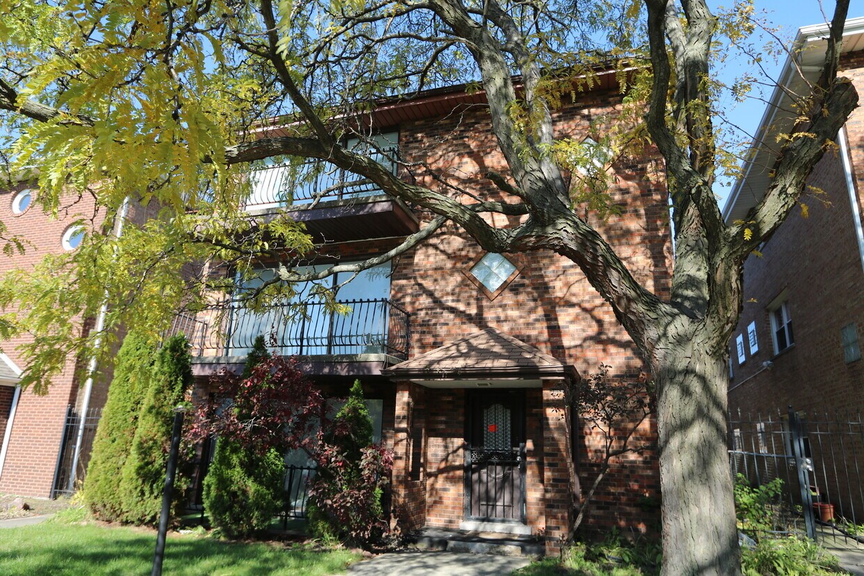 1658 Patricia Pl Unit 1, Calumet City, IL 60409 Room for Rent in