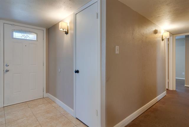 Building Photo - 6603 Blackberry Dr