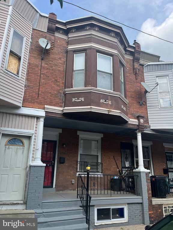 Building Photo - 1317 S Paxon St