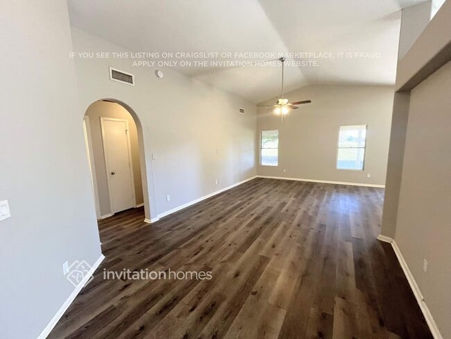 Foto del edificio - 8677 N 108th Ln