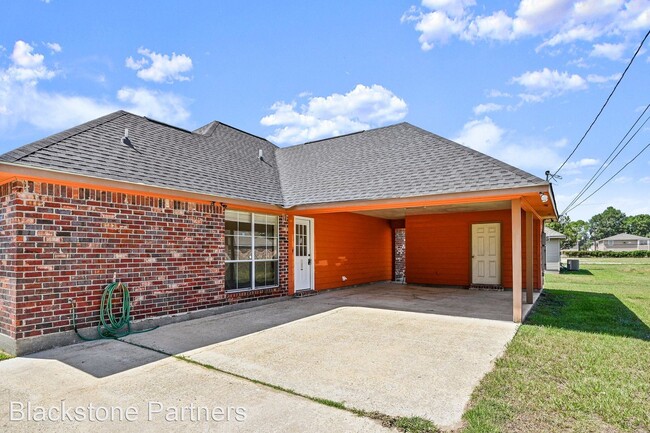 Building Photo - 3 br, 2 bath House - 253 N 14th Street