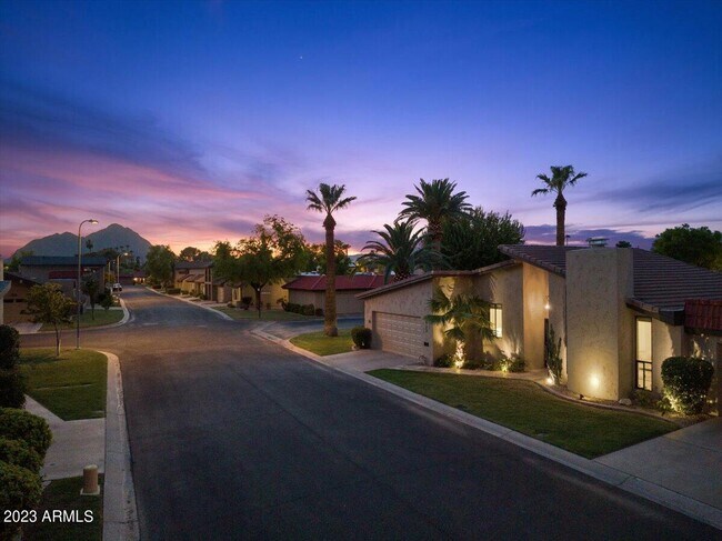 Foto del edificio - 7922 E Crestwood Way