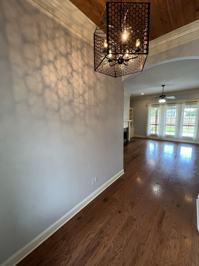 Foto del edificio - 7335 Oak View Dr.