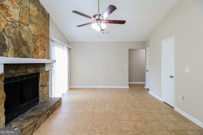 Building Photo - 2031 Jayson Way
