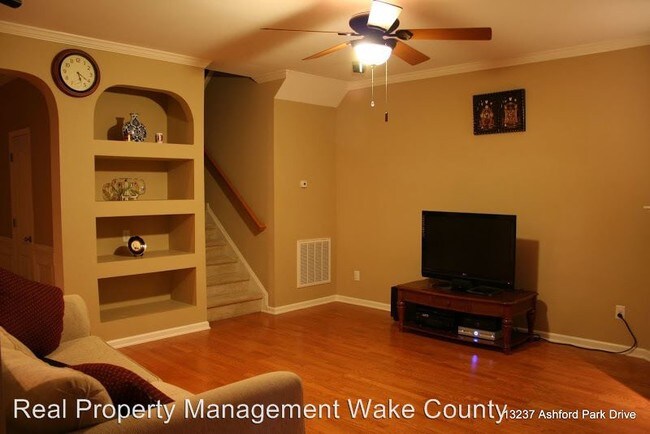 Building Photo - 13237 Ashford Park Dr
