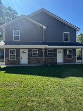 Building Photo - 14 3rd Ave Building Photo - 14 3rd Ave