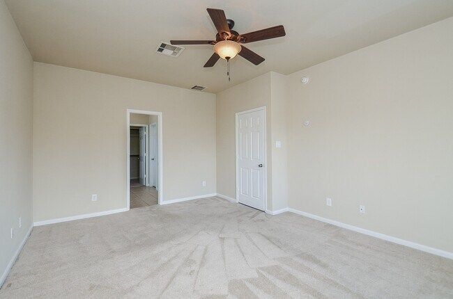 Foto del edificio - 13019 Mariposa Meadow Ln