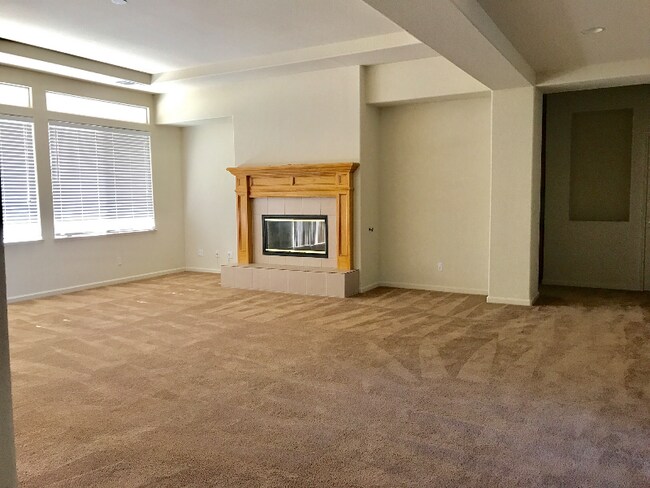 Foto del edificio - 205 Quail Meadow Ln