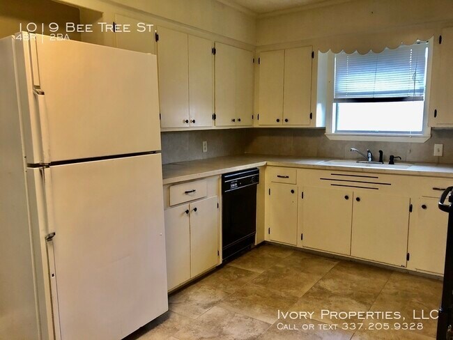 Building Photo - 1019 Bee Tree St.