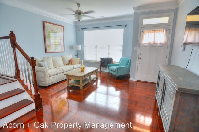 Building Photo - 2 br, 2.5 bath House - 130 Kiley Street