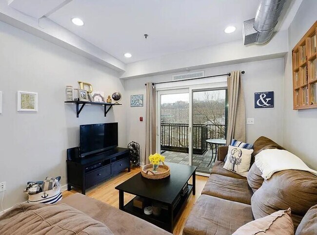 Foto del edificio - 412 Monroe St