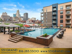 Spectacular city views - 531 Grand