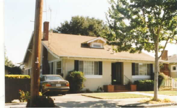 Primary Photo - 360 Hawthorne Ave