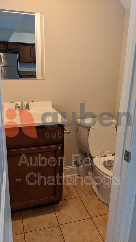 Foto del edificio - 3913 Bowman Ln