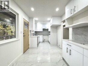 Building Photo - 4720 Ashbury Pl