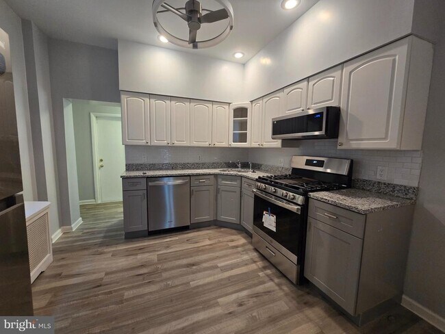 Foto del edificio - 1726 N Lindenwood St