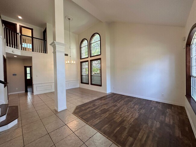 Building Photo - South Austin, Circle-C, Two Story - Availa...