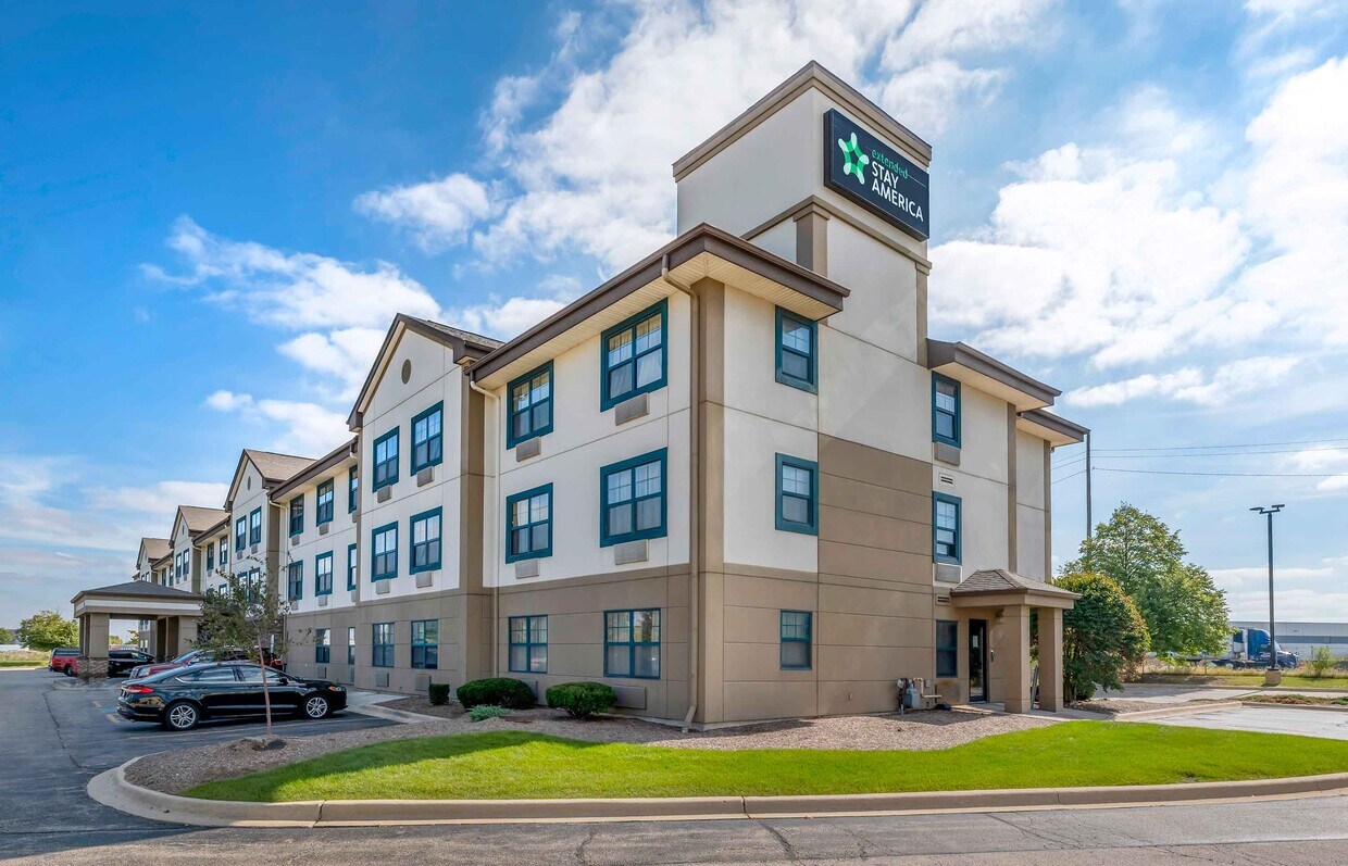 Foto principal - Furnished Studio-Chicago - Romeoville - Bo...