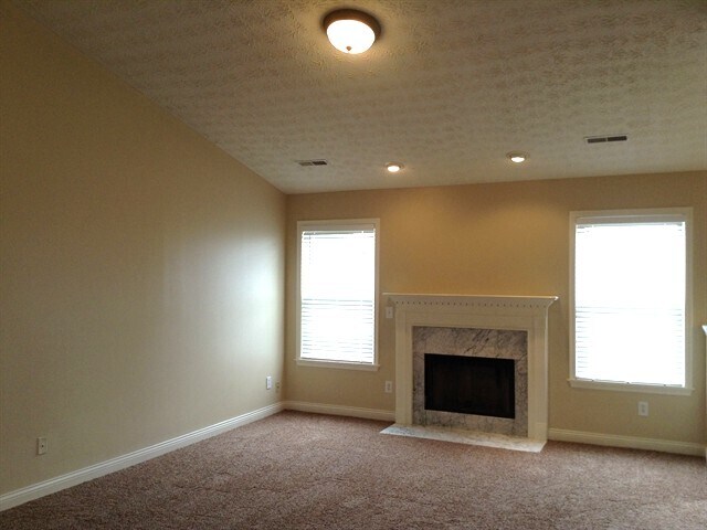 Foto del edificio - 11 Sparrow Ln