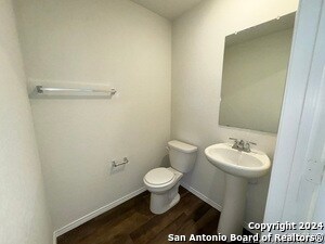 Building Photo - 557 Autumn Blaze