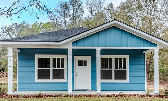 Building Photo - Modern 2BR/2BA Home in Trenton, FL – Like-New & Move-In Ready