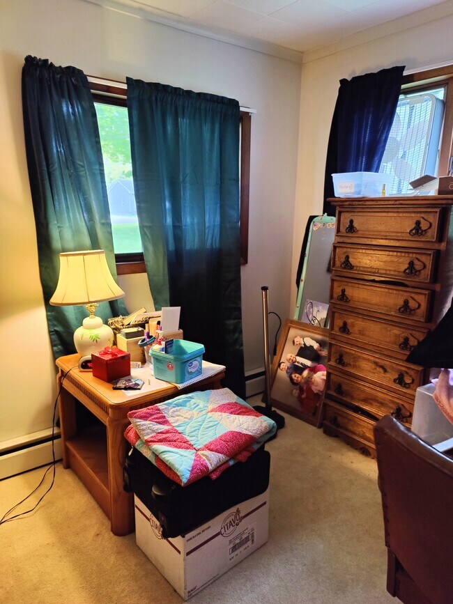 Building Photo - 721 E Emerson St